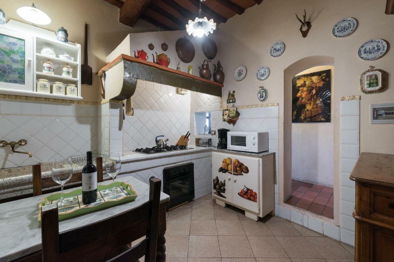 לסטרה א סיניה Villa Lysis מראה חיצוני תמונה