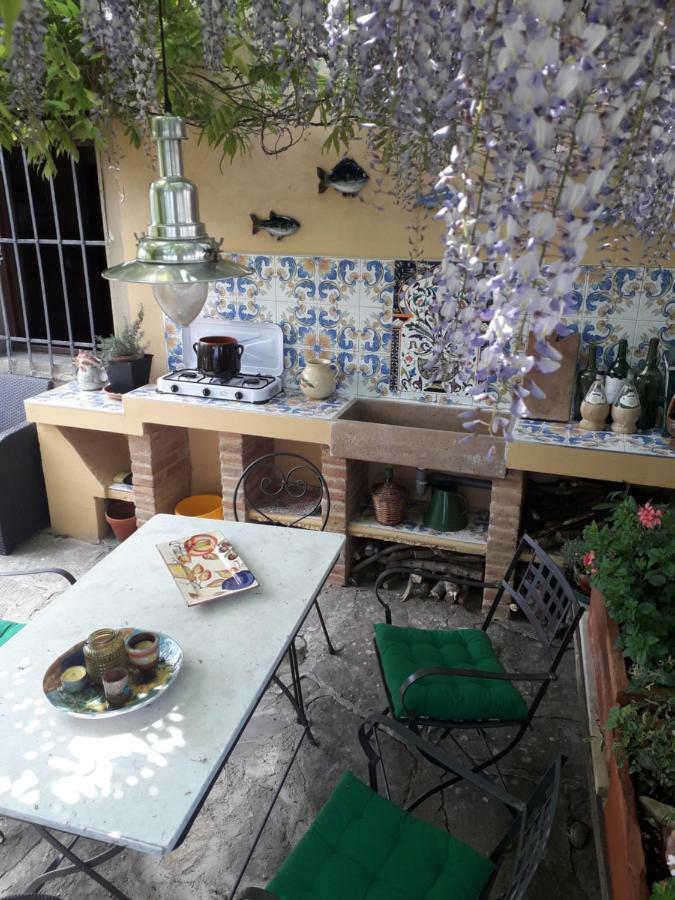 לסטרה א סיניה Villa Lysis מראה חיצוני תמונה