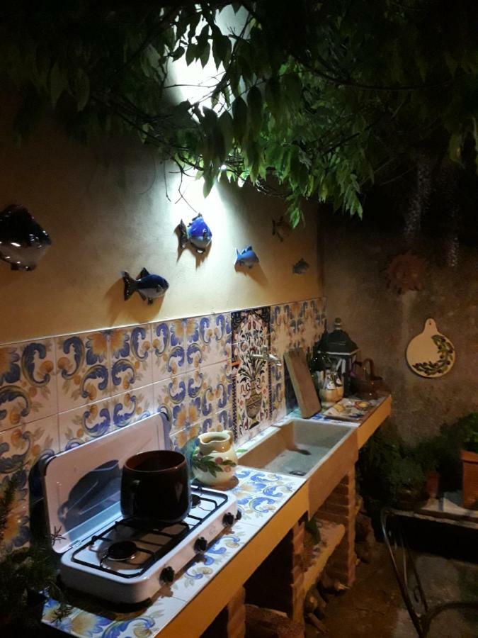 לסטרה א סיניה Villa Lysis מראה חיצוני תמונה